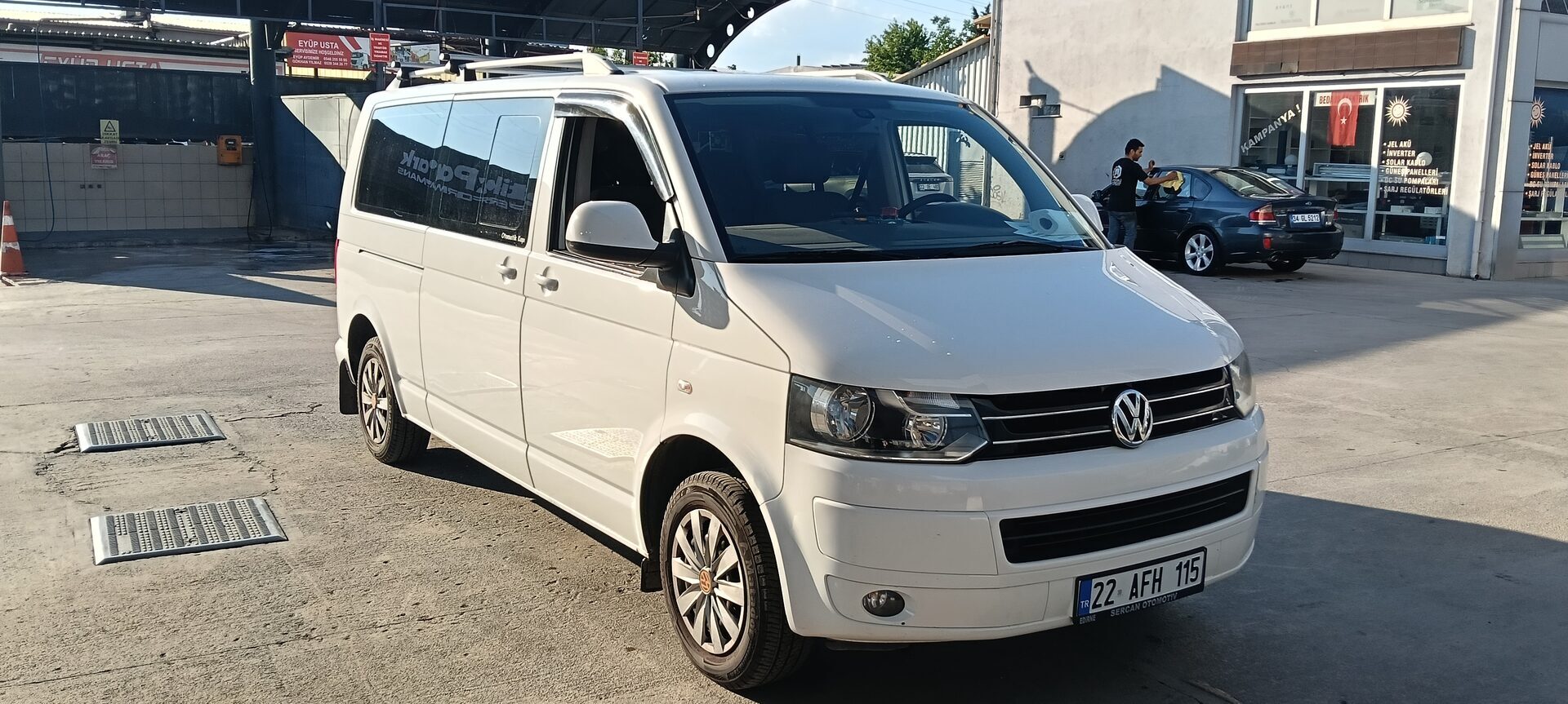 Volkswagen Caravelle 2.0 Trendline 2013
